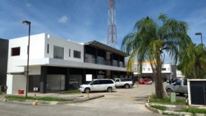 Locales comerciales en renta, Plaza Montecarlo, Primero de Mayo; Villahermosa