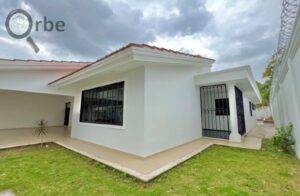 Casa en venta, calle Belisario Domínguez, colonia Primero de Mayo; Villahermosa, Tabasco