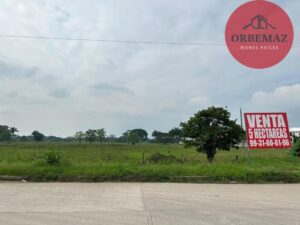 Terreno en venta, ideal para desarrollo de vivienda, al lado de Country San Marcos