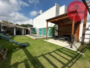 Casa en venta, Privada Berovia, Ixtacomitán, Tabasco