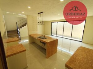 Casa en venta, calle Otilio León Pérez, Sabina; Villahermosa, Tabasco