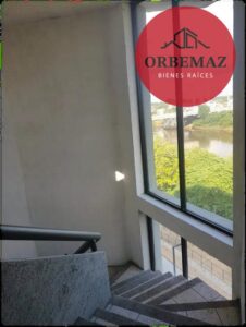 Edificio en renta, Malecón Carlos A. Madrazo B., colonia Centro, Villahermosa, Tabasco