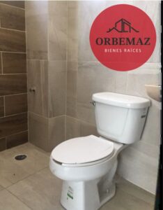 Edificio en renta, Malecón Carlos A. Madrazo B., colonia Centro, Villahermosa, Tabasco