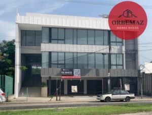 Local en renta, nivel 1 y 2, Av. Universidad, Colonia Casa Blanca; Villahermosa, Tabasco