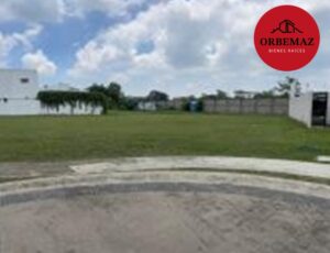Terreno en Venta, Fraccionamiento Jardines de Mazaltepec, Ave de paraíso; Centro, Tabasco