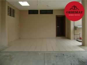 Oficinas en renta, Fraccionamiento Tulipanes, calle Centenario; Villahermosa, Tabasco