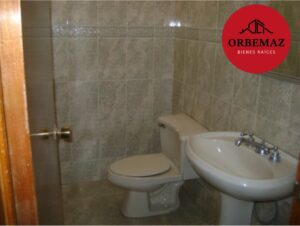 Oficinas en venta, Fraccionamiento Tulipanes, calle Centenario; Villahermosa, Tabasco